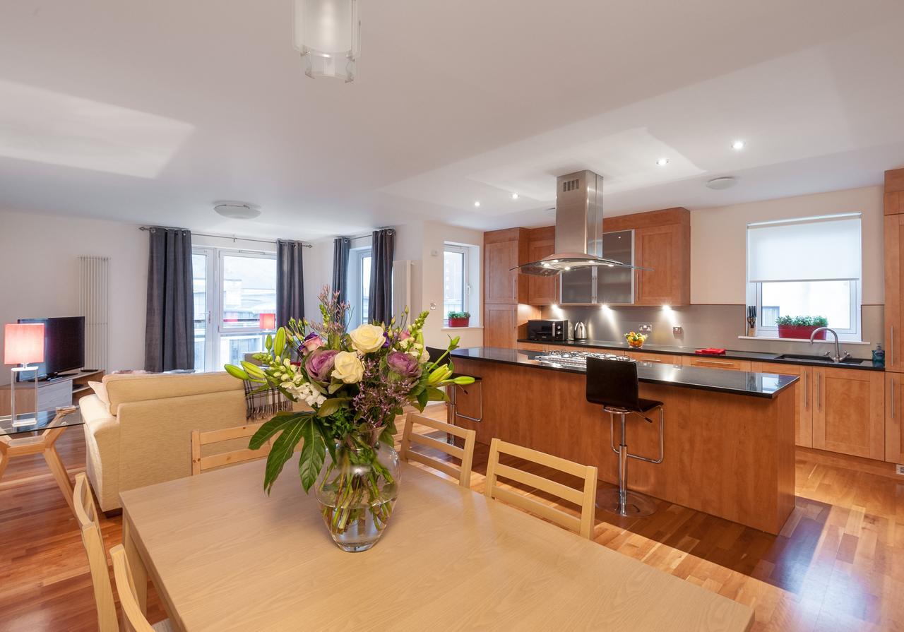 The Holyrood Park Residence Édimbourg Extérieur photo