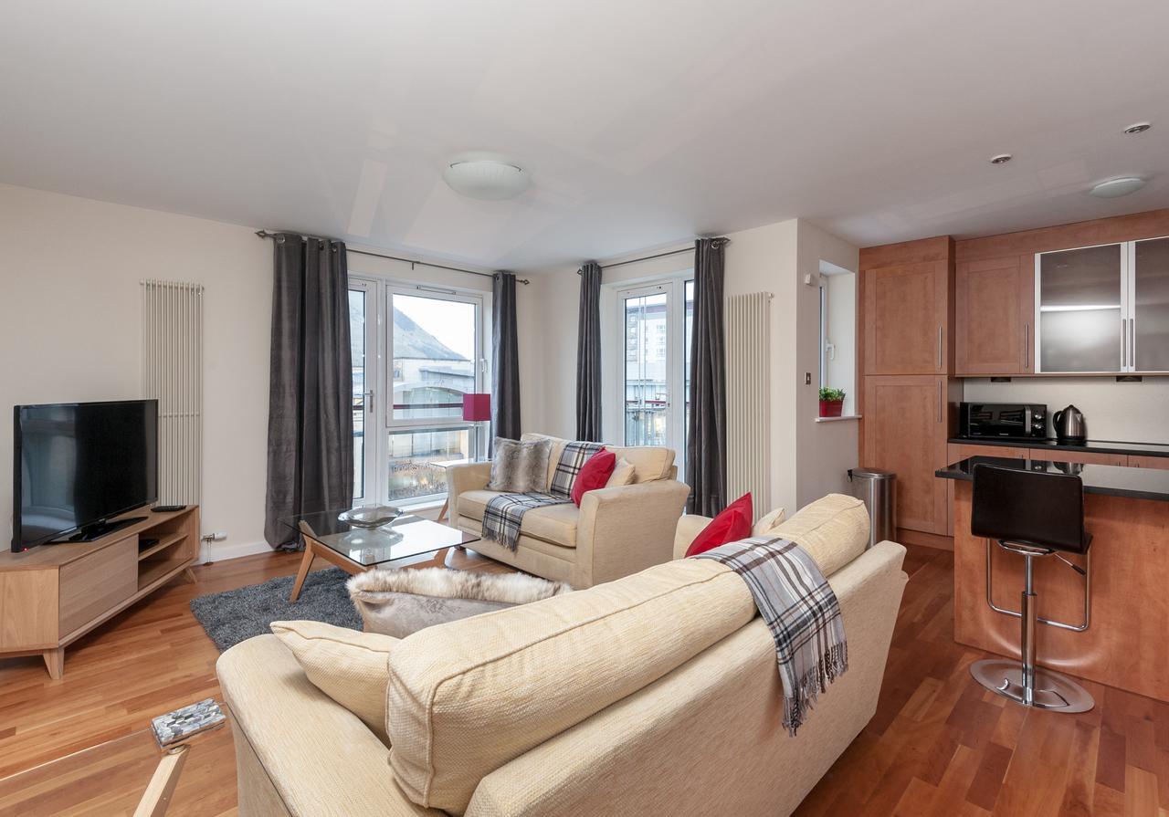The Holyrood Park Residence Édimbourg Extérieur photo